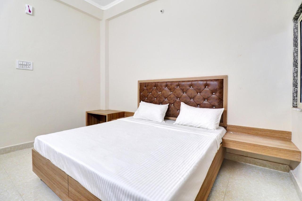 قاليور Collection O Pearl Inn Guest House المظهر الخارجي الصورة